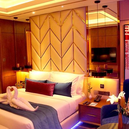 Planet Hollywood Thane Ngoại thất bức ảnh