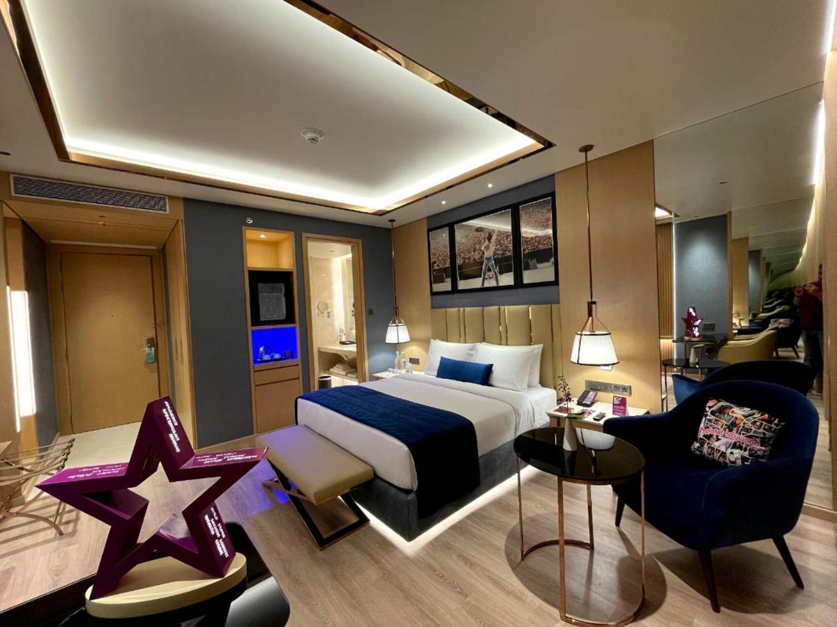 Planet Hollywood Thane Ngoại thất bức ảnh