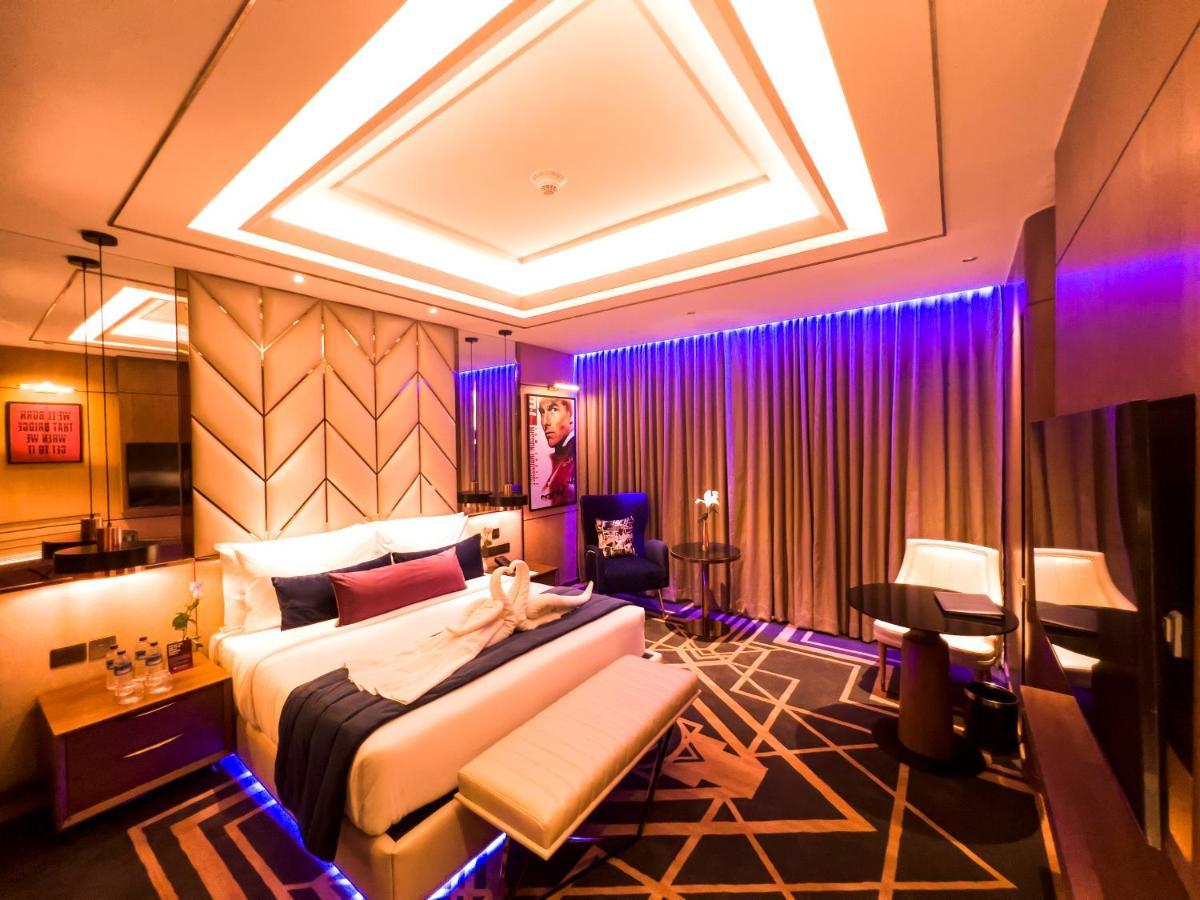Planet Hollywood Thane Ngoại thất bức ảnh