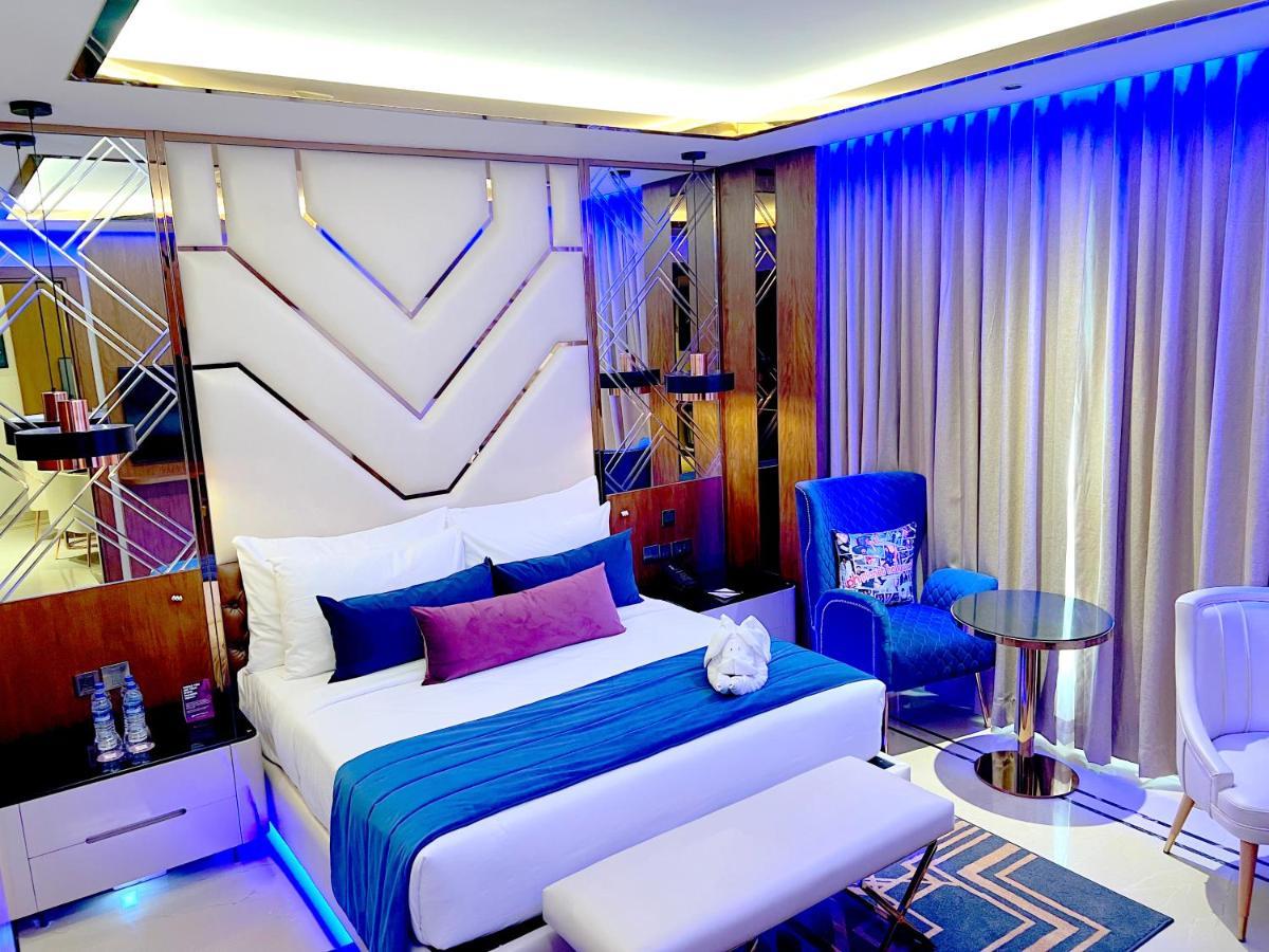 Planet Hollywood Thane Ngoại thất bức ảnh