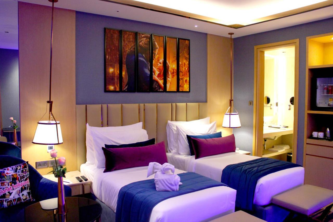 Planet Hollywood Thane Ngoại thất bức ảnh