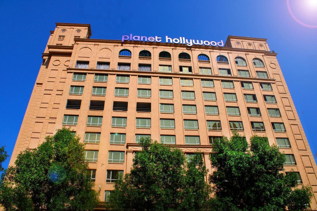 Planet Hollywood Thane Ngoại thất bức ảnh